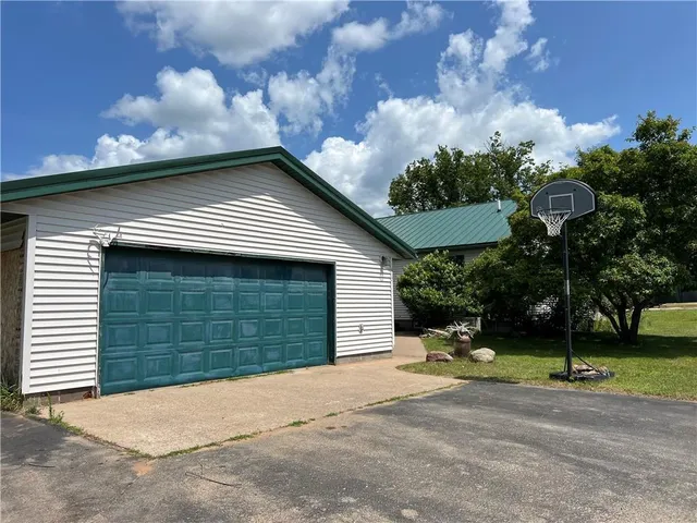 $249,900 | 417 8th Avenue, Shell Lake, WI 54871