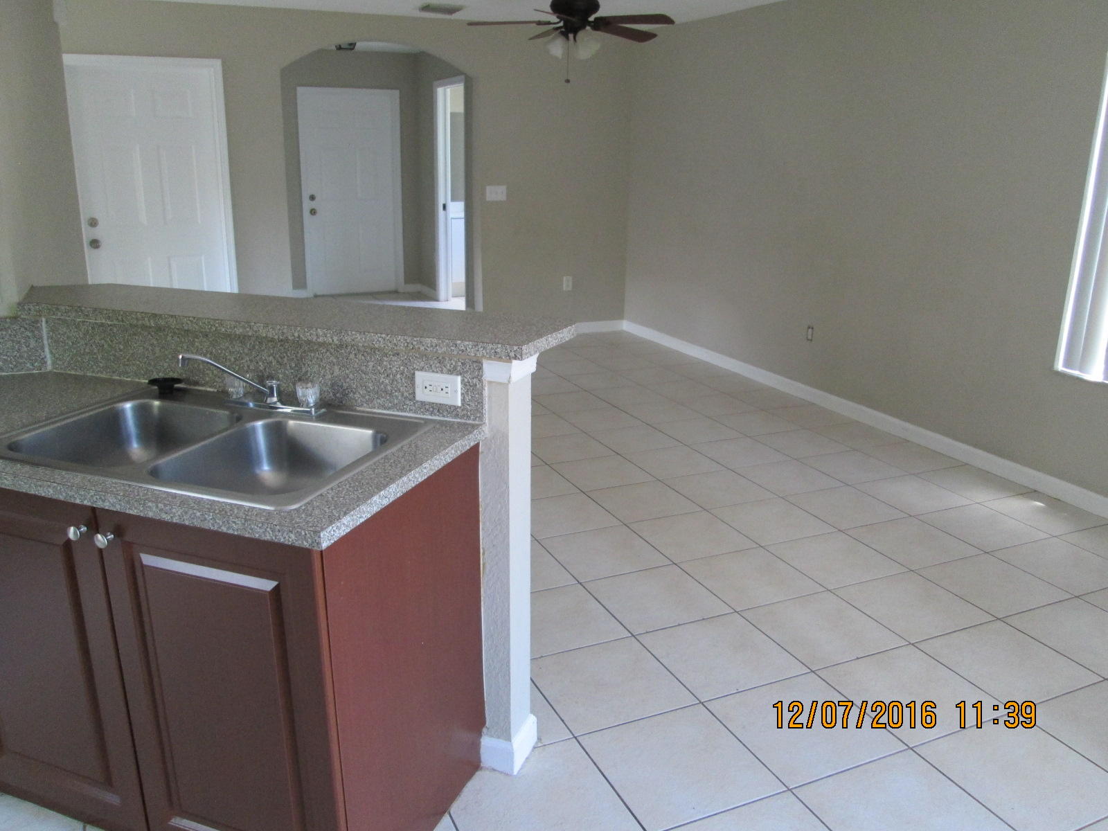 5630 Rambler Rose Way West Palm Beach, FL 33415 - Photo 5 of 21 IMG_0577