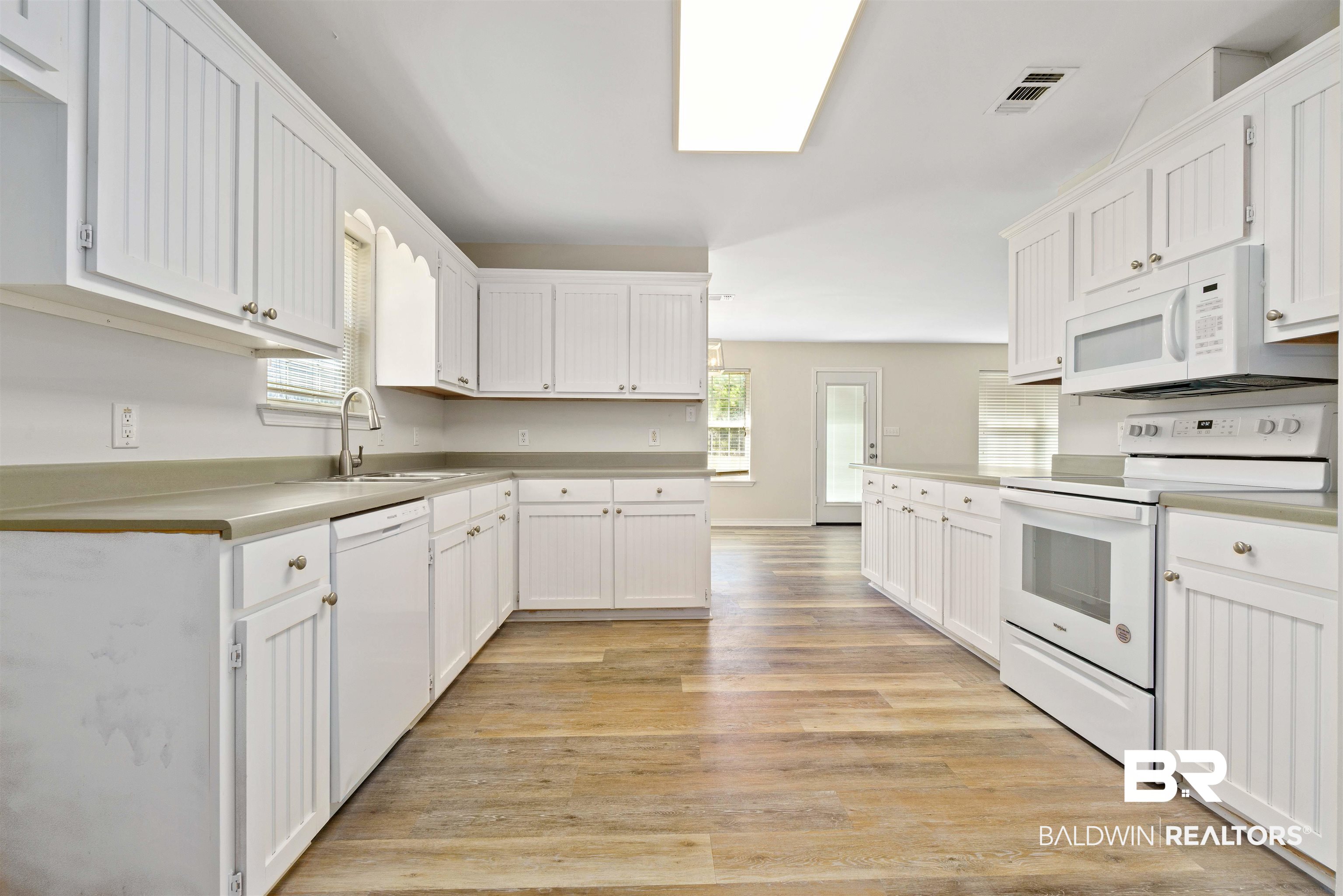 16242 Mcdowell Road Bay Minette, AL 36507 - Photo 8 of 28