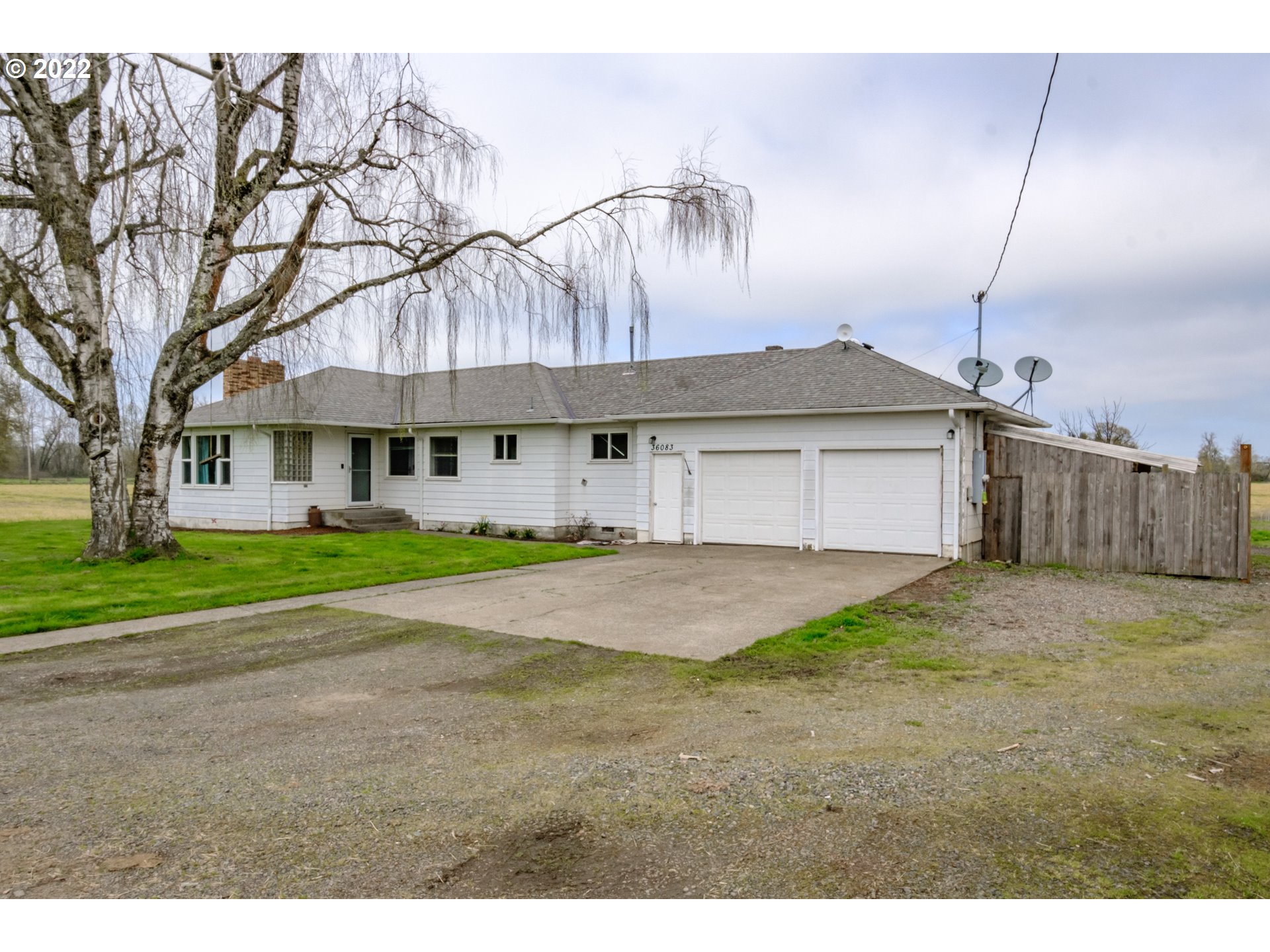36083 Folsom Road Southeast Albany, OR 97322 - Photo 3 of 32 Gallery Image 3