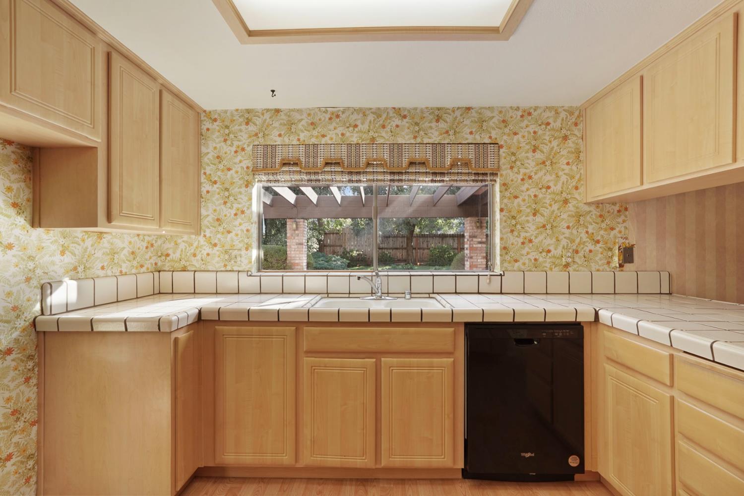 1060 Match Point Place Tracy, CA 95376 - Photo 15 of 47