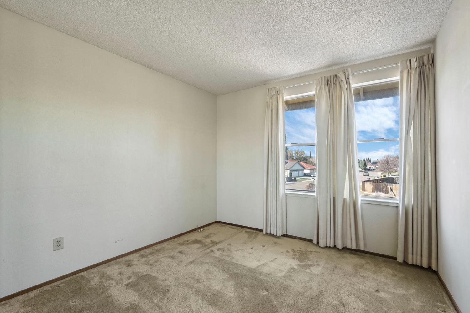 1060 Match Point Place Tracy, CA 95376 - Photo 27 of 47