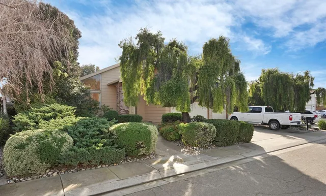 $575,000 | 1060 Match Point Place, Tracy, CA 95376