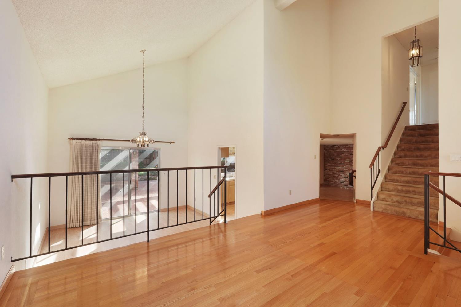 1060 Match Point Place Tracy, CA 95376 - Photo 9 of 47