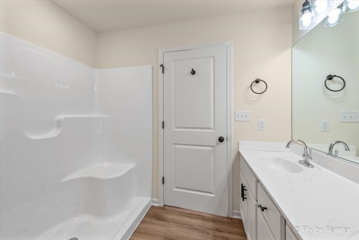 715 Apple Valley Road Harvard, IL 60033 - Photo 18 of 31