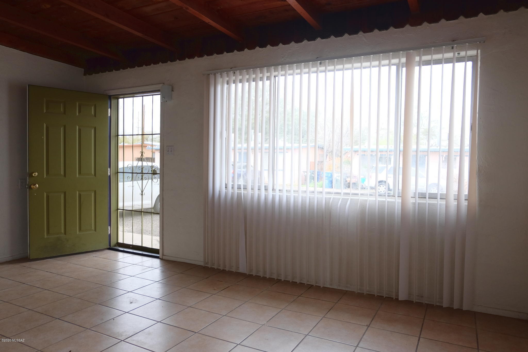 3425 East Lind Road Tucson, AZ 85716 - Photo 7 of 26