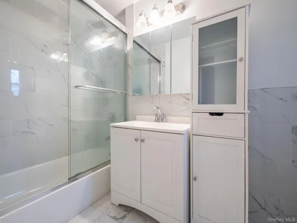 $258,000 | 15010 71st Avenue, Unit 3F | Kew Gardens Hills