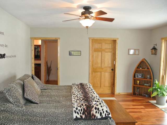 10286 Oak Road Hazelhurst, WI 54531 - Photo 5 of 20 Gallery Image 5