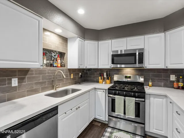 $365,000 | 327 Burntwood Street, Fallon, NV 89406