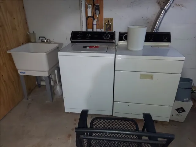 $295,000 | 460 East Front Street, Hancock, NY 13783