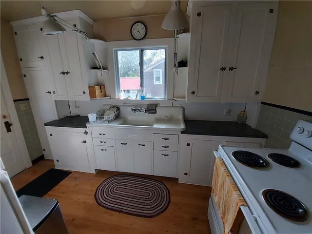 $295,000 | 460 East Front Street, Hancock, NY 13783