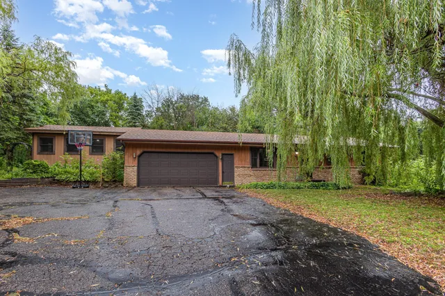 $372,000 | 13651 Dan Patch Drive, Savage, MN 55378