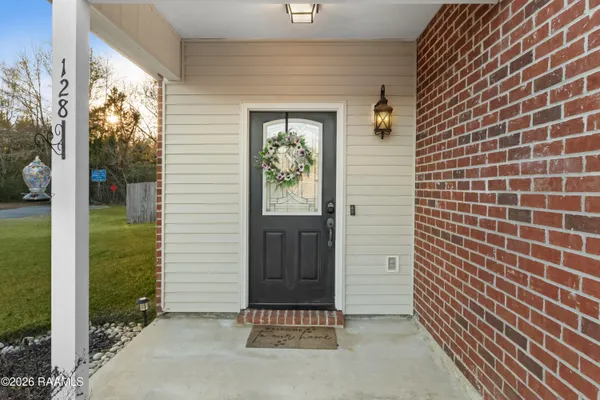 $190,000 | 128 Bottle Brush Lane, Carencro, LA 70520