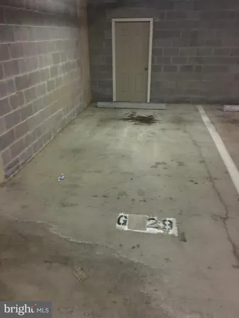 $2,800 | 3015 Nicosh Circle, Unit 2302, Falls Church, VA 22042