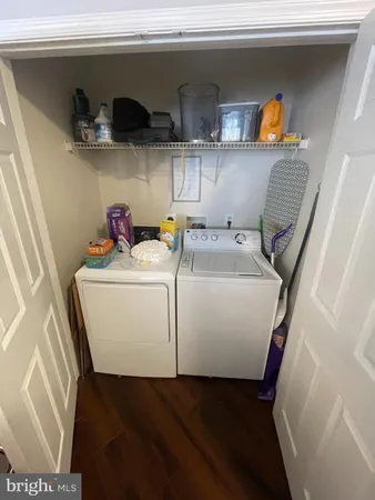 $2,800 | 3015 Nicosh Circle, Unit 2302, Falls Church, VA 22042