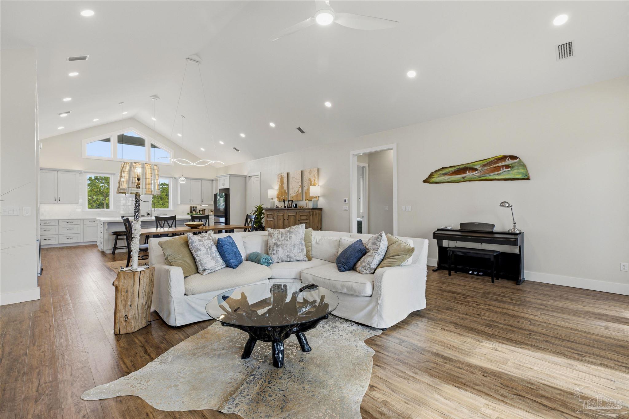 5402 North Shore Road Pensacola, FL 32507 - Photo 25 of 72