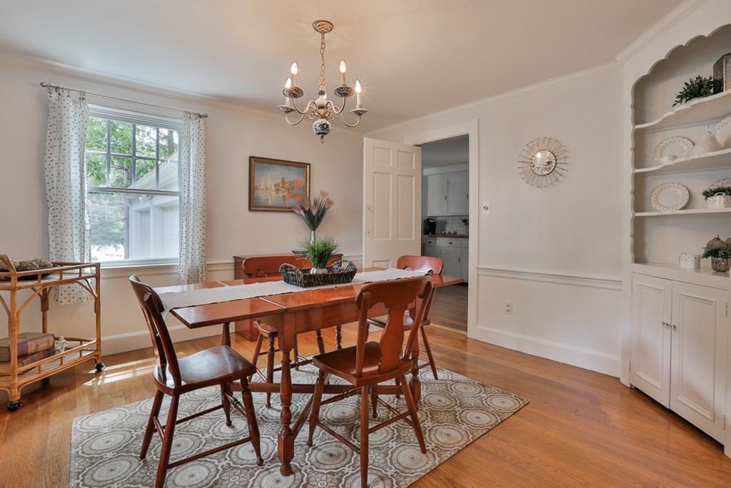 46 Outlook Road Wakefield, MA 01880 - Photo 13 of 30 Gallery Image 13