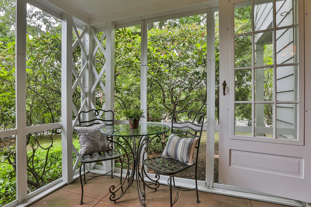46 Outlook Road Wakefield, MA 01880 - Photo 5 of 30 Gallery Image 5