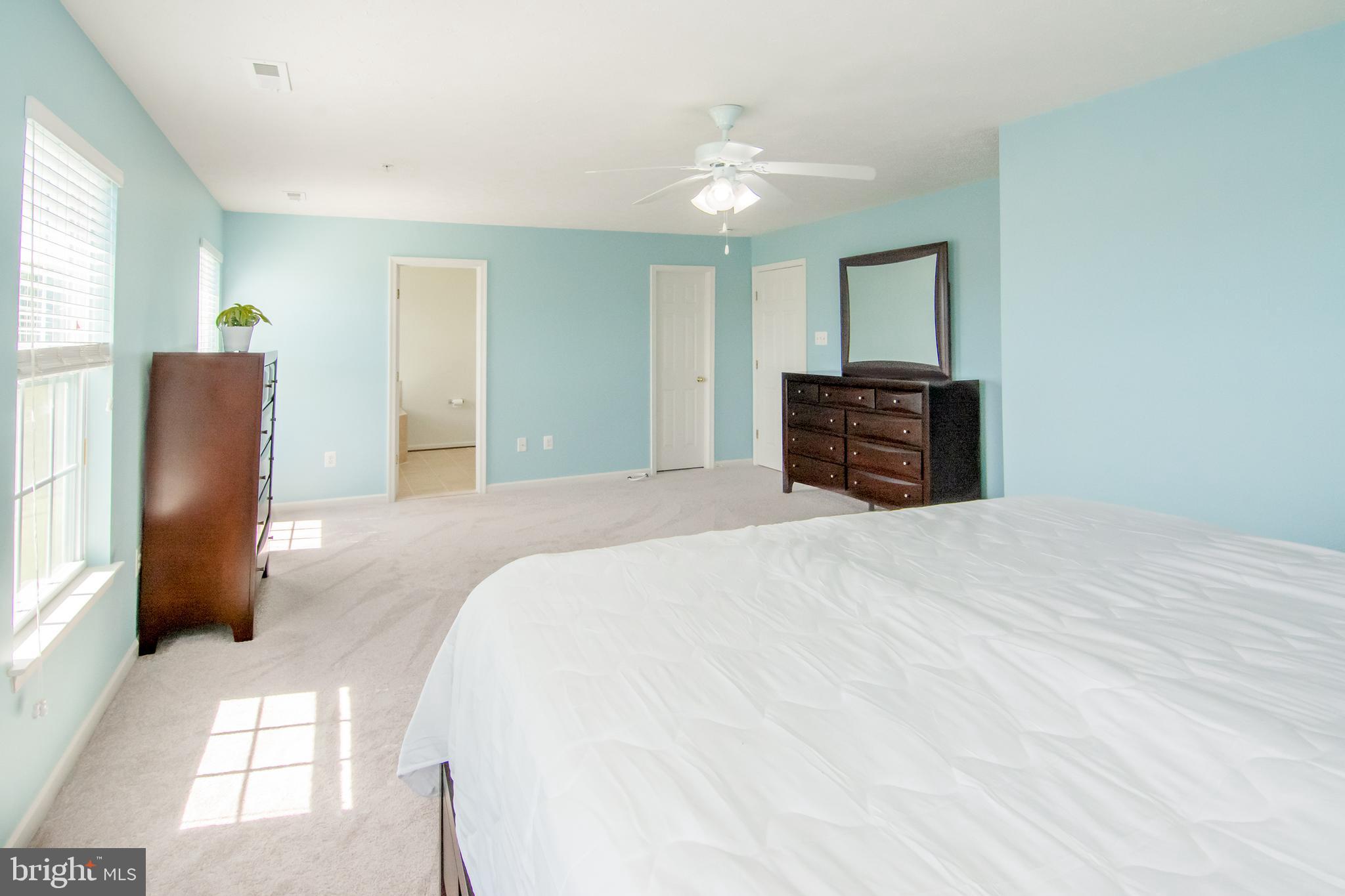 9715 Davison Road Middle River, MD 21220 - Photo 13 of 37 Owner's Suite