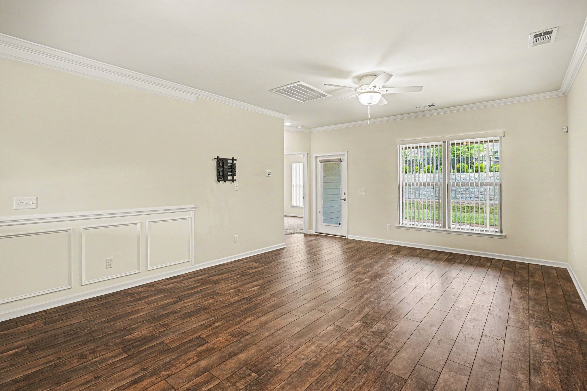 624 Overton Way Spring Hill, TN 37174 - Photo 4 of 42