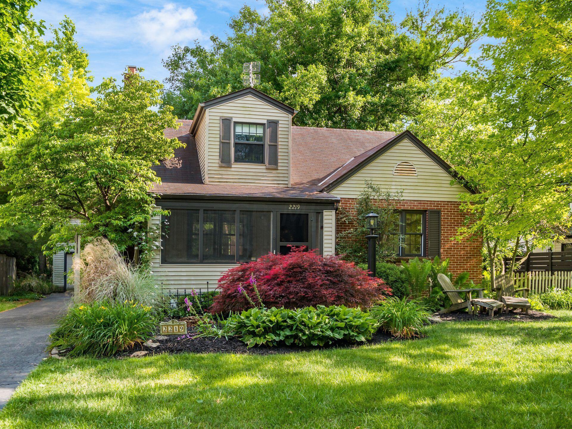 2219 Edington Road Columbus, OH 43221 - Photo 2 of 47 Exterior Front