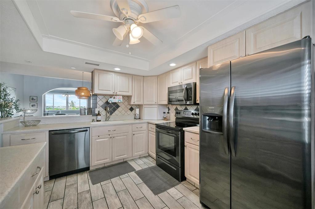 9604 Cortez Road West, Unit 334 Bradenton, FL 34210 - Photo 14 of 61