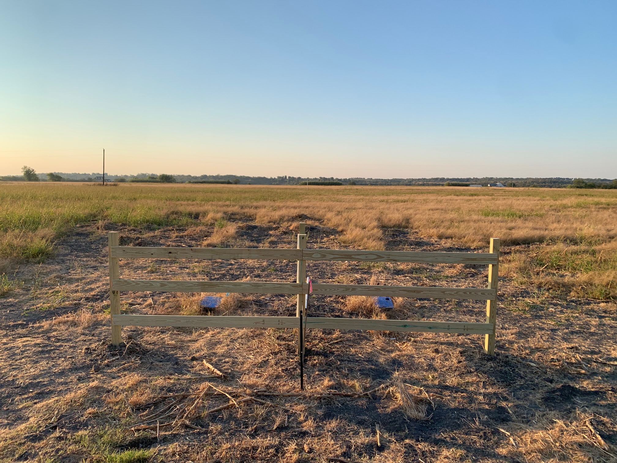 3 County Road 425 Thorndale, TX 76577 - Photo 4 of 27 a view of a city