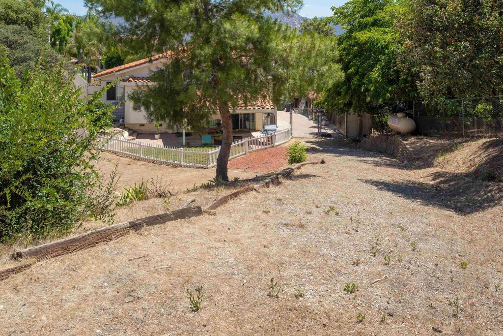23945 Nectar Way Ramona, CA 92065 - Photo 37 of 47