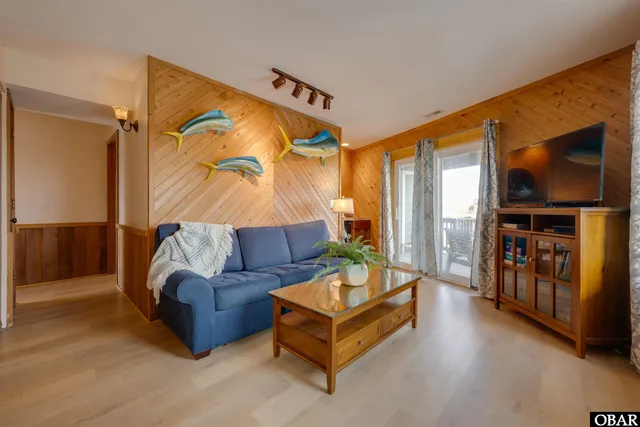 $775,000 | 8708 South Old Oregon Inlet Road, Nags Head, NC 27959