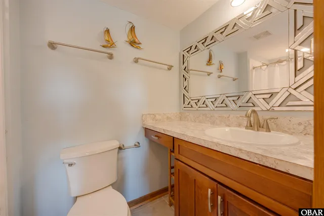 $775,000 | 8708 South Old Oregon Inlet Road, Nags Head, NC 27959