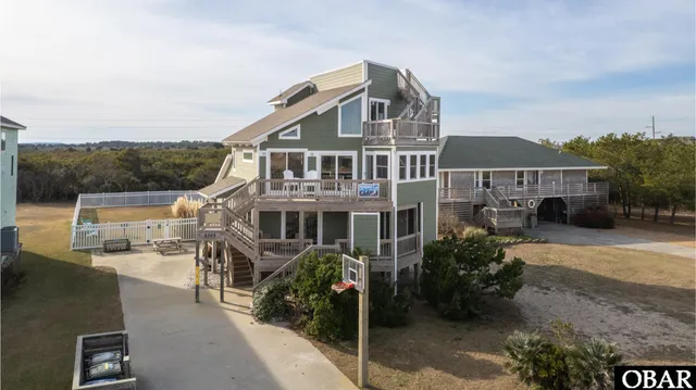 $775,000 | 8708 South Old Oregon Inlet Road, Nags Head, NC 27959