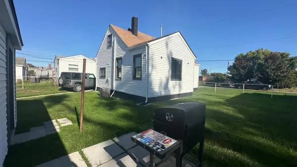 $132,500 | 4138 11th Street, Ecorse, MI 48229