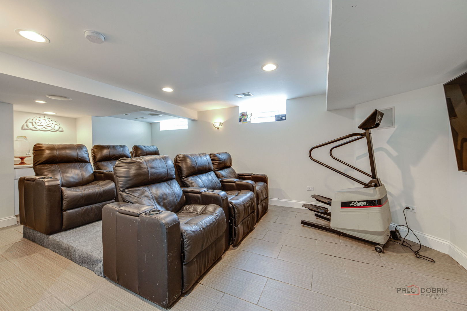 1341 Brophy Avenue Park Ridge, IL 60068 - Photo 35 of 40