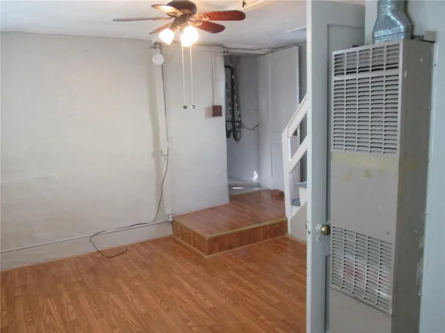 $825 | 1320 South Esplanade Street, Leavenworth, KS 66048