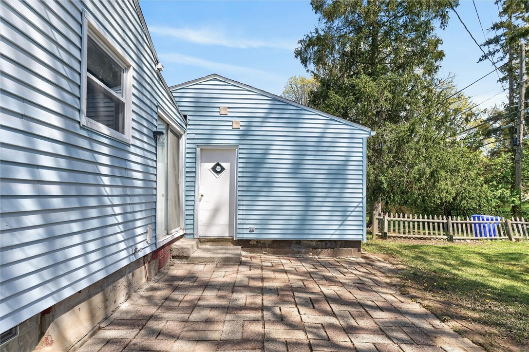 157 Hollybrook Road Henrietta, NY 14623 - Photo 23 of 28