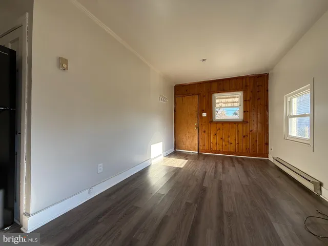 $1,295 | 303 Powell Street, Unit A, Fredericksburg, VA 22408