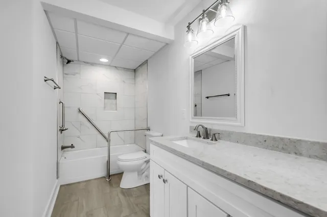 a view of an empty walk in closet