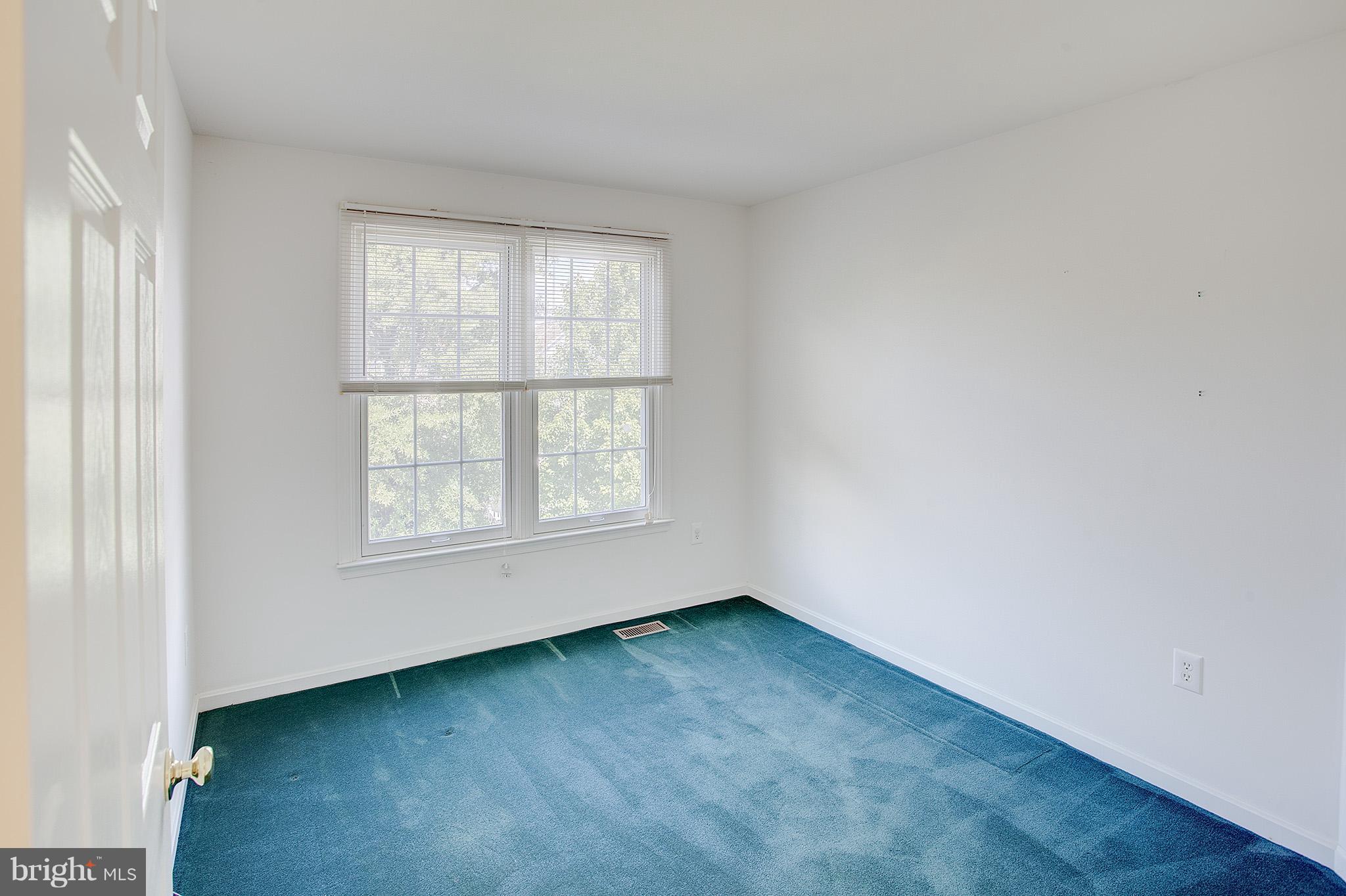 42874 Redfield Street Ashburn, VA 20147 - Photo 16 of 23 Bedroom