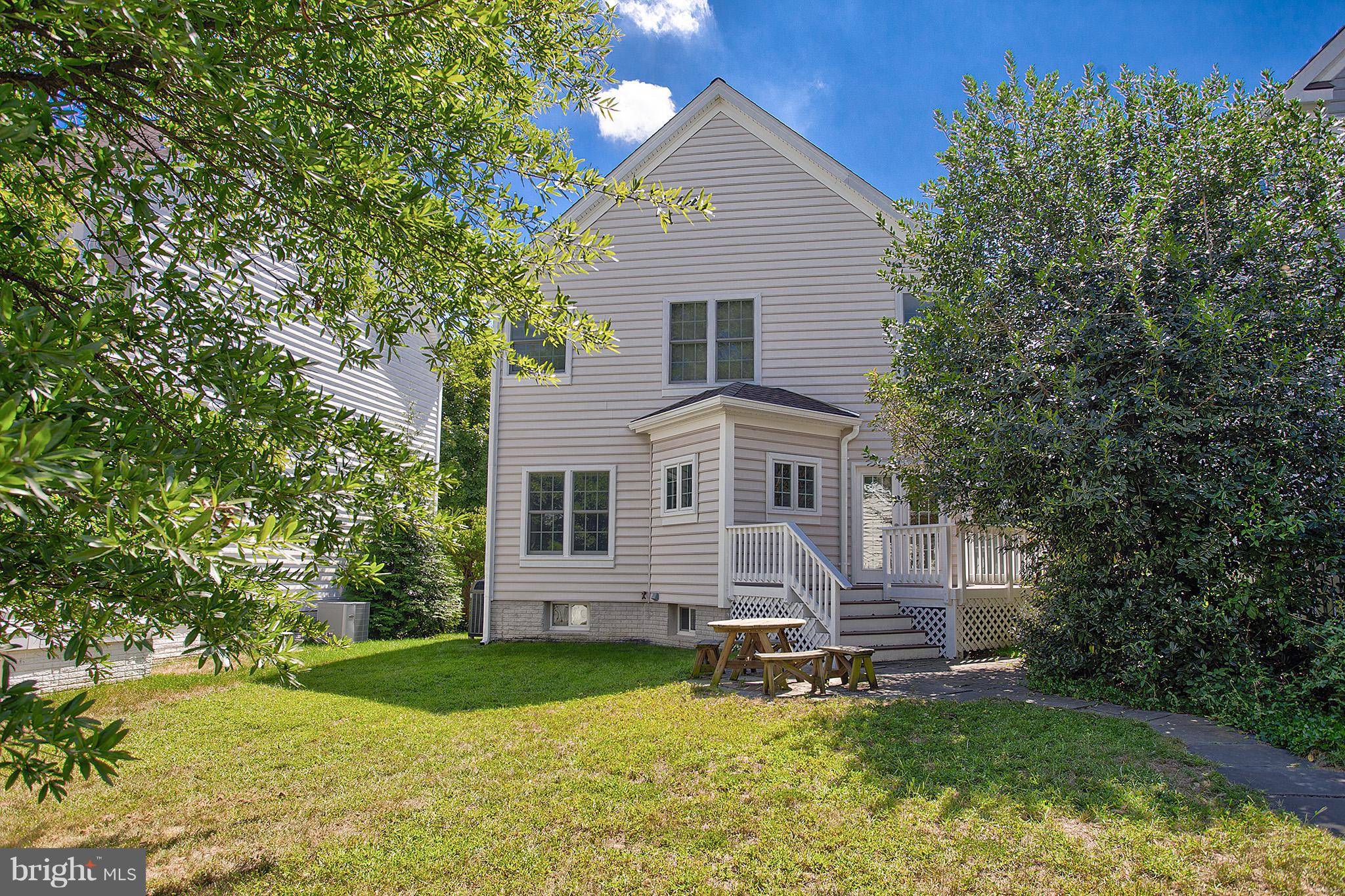 42874 Redfield Street Ashburn, VA 20147 - Photo 22 of 23 Exterior (Rear)