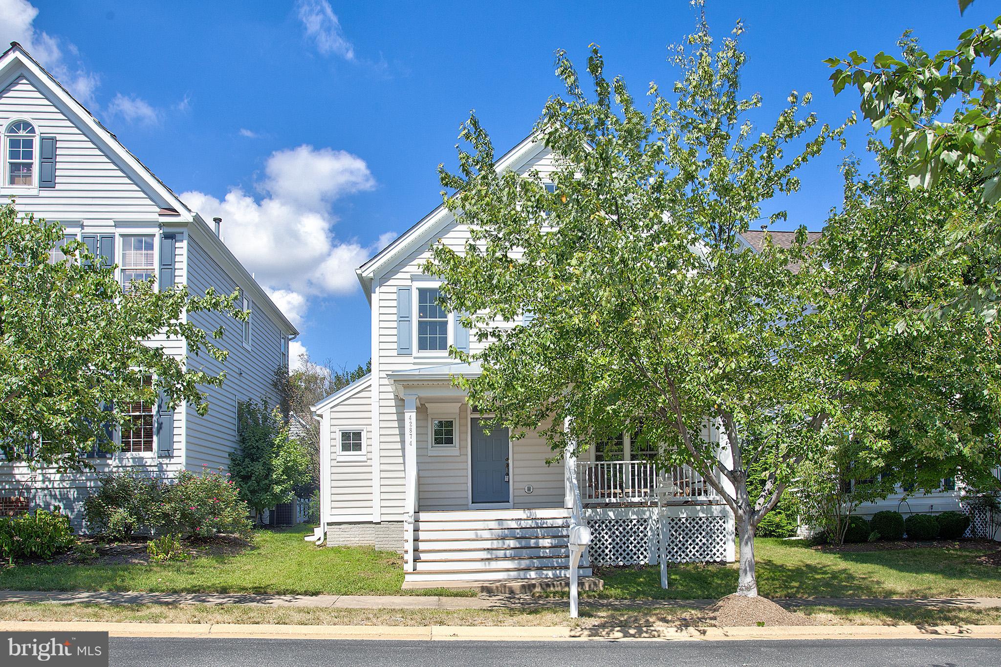 42874 Redfield Street Ashburn, VA 20147 - Photo 23 of 23 Exterior (Front)