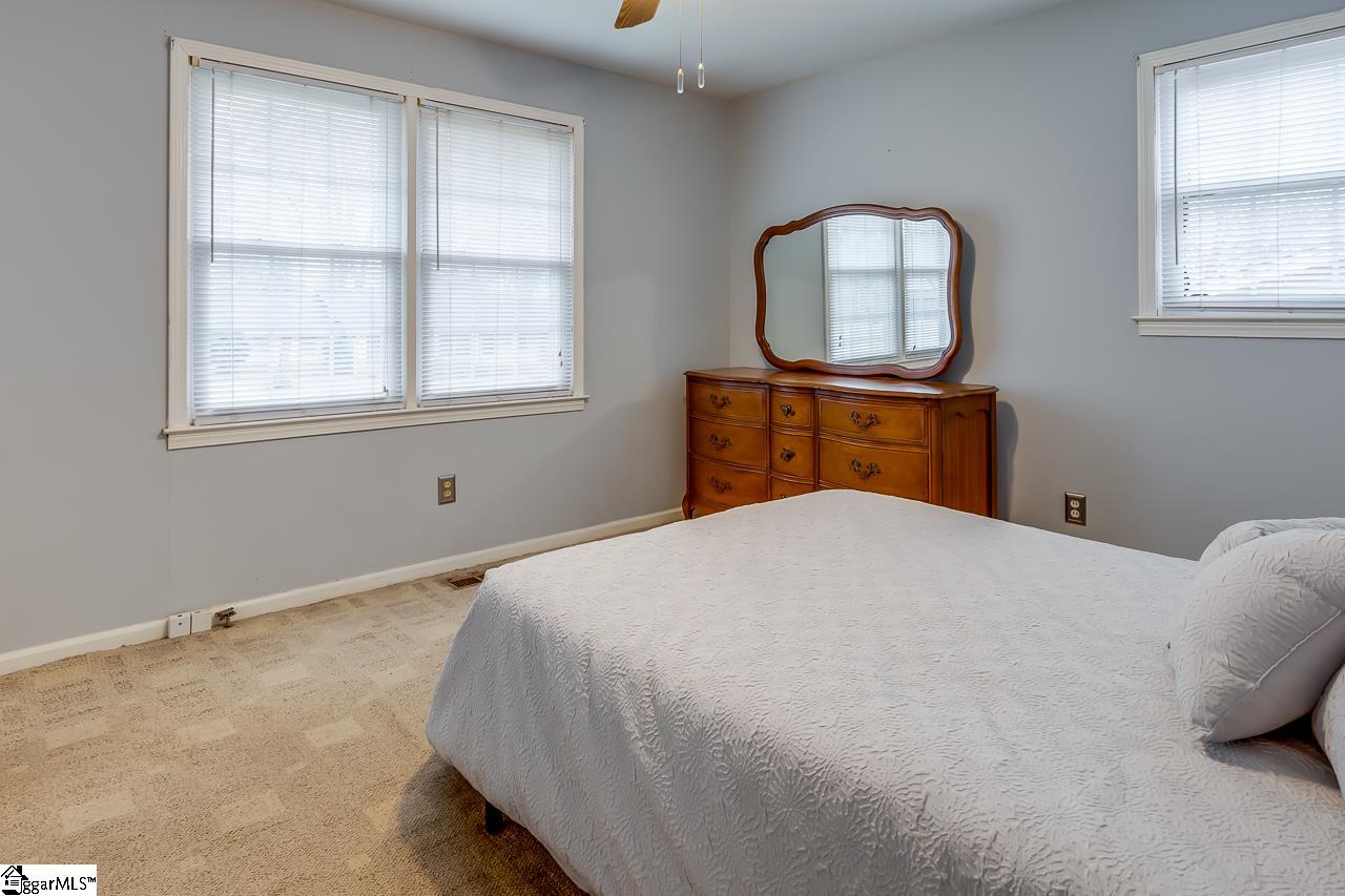 9 Roe Court Greenville, SC 29617 - Photo 23 of 34 Gallery Image 23