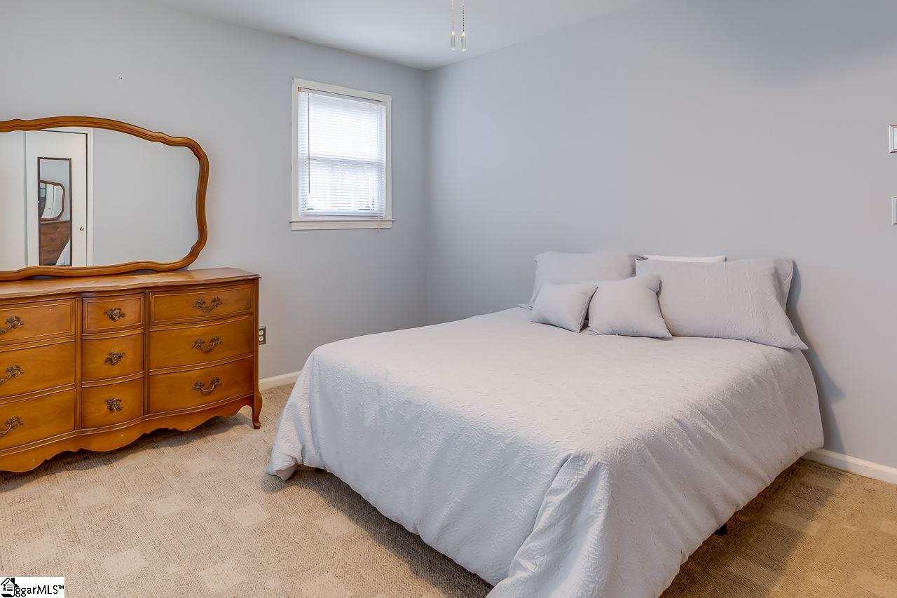 9 Roe Court Greenville, SC 29617 - Photo 24 of 34 Gallery Image 24