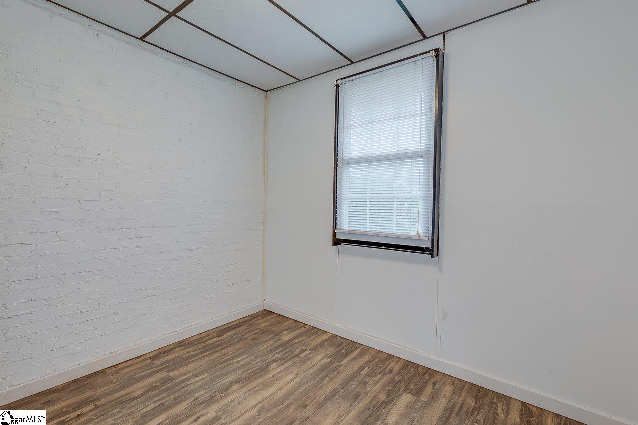 9 Roe Court Greenville, SC 29617 - Photo 25 of 34 Gallery Image 25