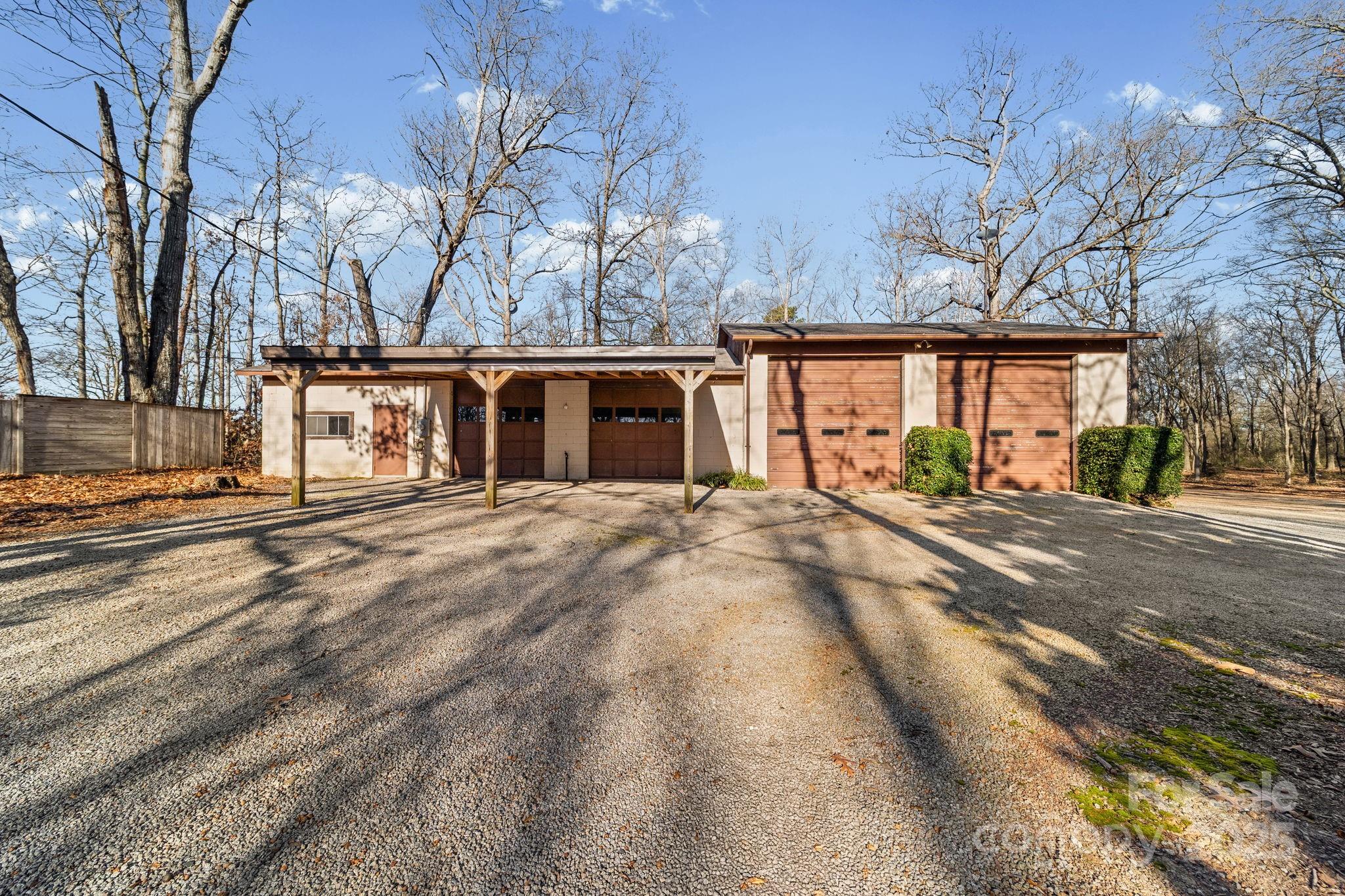 2415 Hargette Road Monroe, NC 28112 - Photo 11 of 48