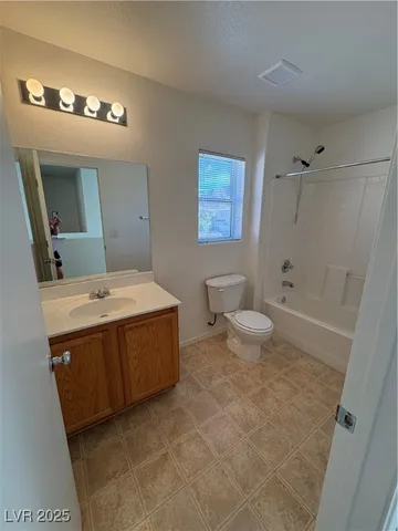 $1,799 | 10456 Coyote Cub Avenue, Las Vegas, NV 89129