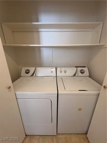 $1,799 | 10456 Coyote Cub Avenue, Las Vegas, NV 89129