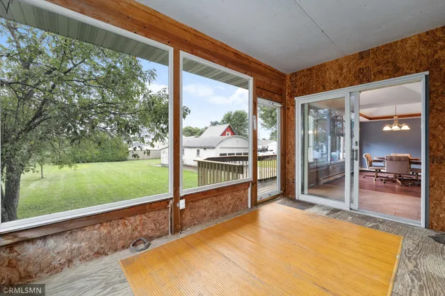 $325,000 | 271 West Hudson Street, Mondovi, WI 54755