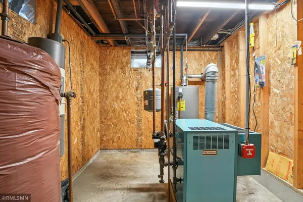 $320,000 | 271 West Hudson Street, Mondovi, WI 54755