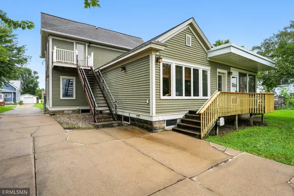 $320,000 | 271 West Hudson Street, Mondovi, WI 54755