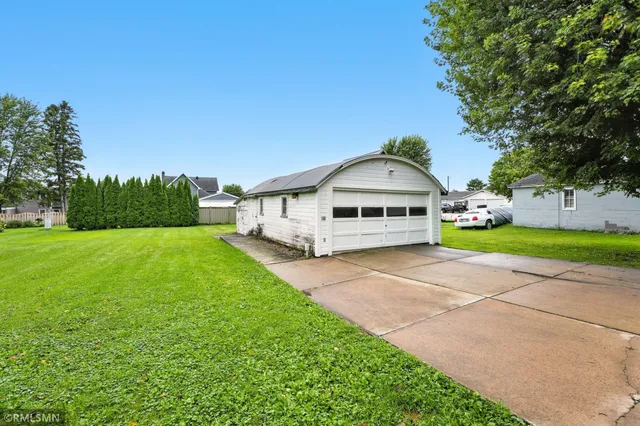 $325,000 | 271 West Hudson Street, Mondovi, WI 54755